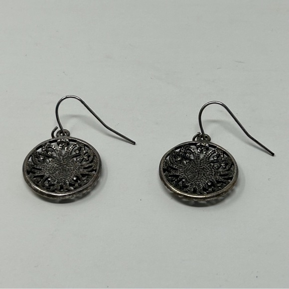 Boho Purple Enamel Round Medallion Dangle Earrings Silver Tone Filigree - Picture 4 of 6